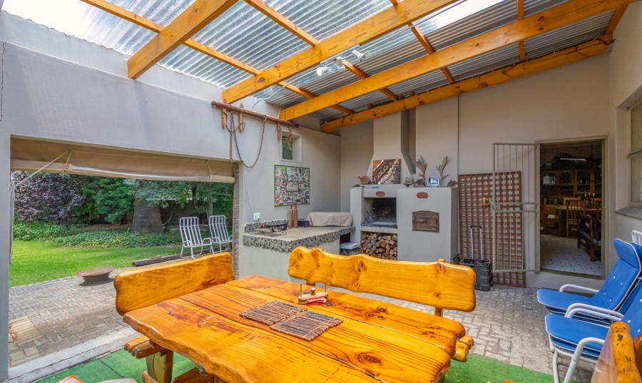 5 Bedroom Property for Sale in Jordania Free State